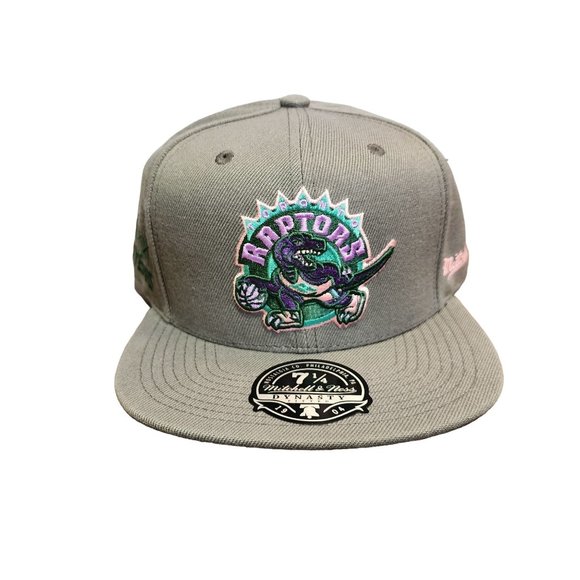 MItchell and Ness Toronto Raptors From Dusk Hardwood Classics Fitted Hat 7 1/4 - Picture 1 of 9